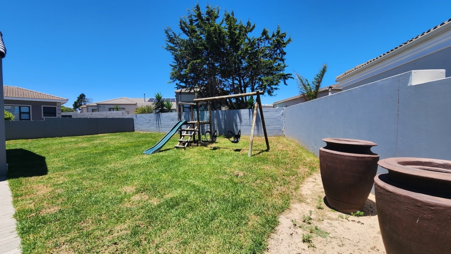 3 Bedroom Property for Sale in Country Club Western Cape